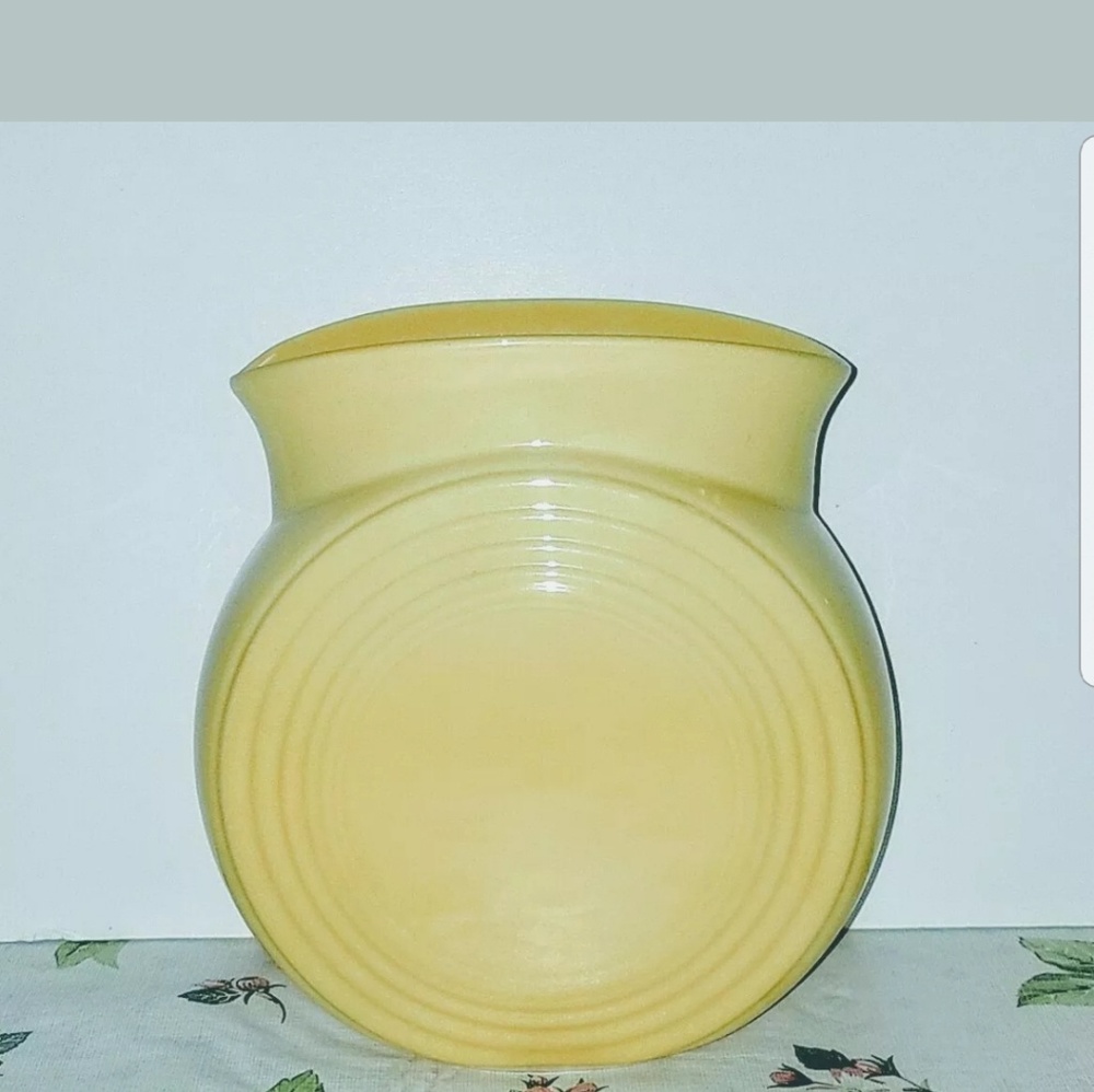 Homer Laughlin Fiestaware Vase Yellow HTF Retired